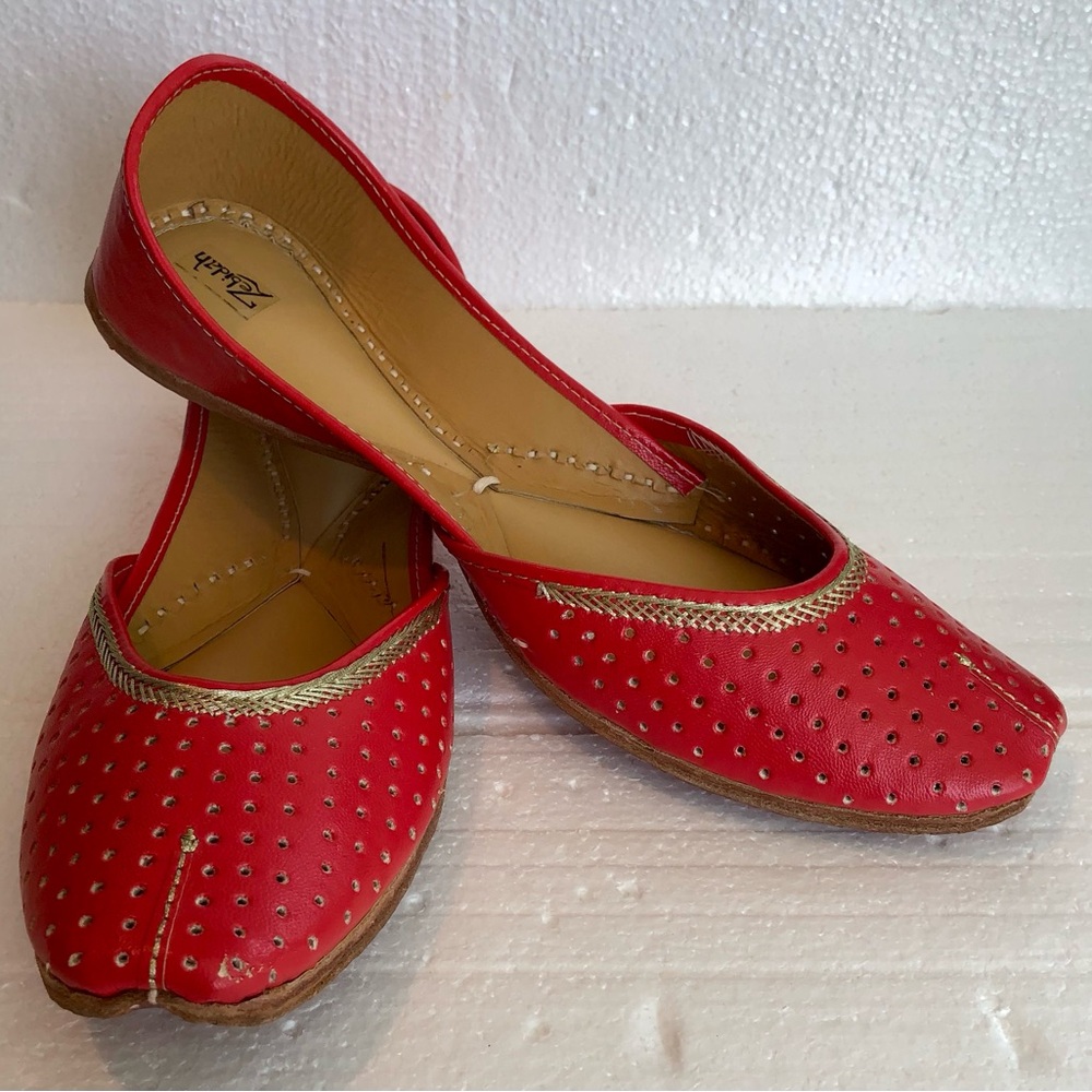Woman’s Zebidah Flats Slip On Handmade Red Leather Boho Tribal Indian size 9